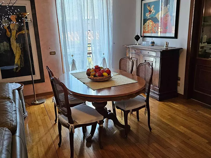 Immagine 2 di Capannone industriale in vendita  in Viale della Repubblica 56 a Muggiò