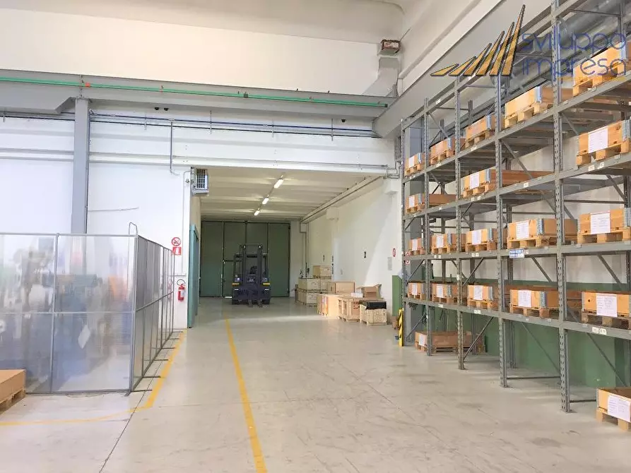Immagine 8 di Capannone industriale in affitto  in via Cantù 8 a Cinisello Balsamo