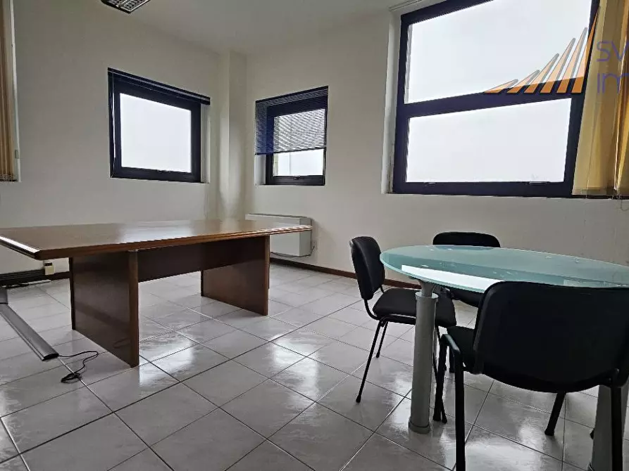 Immagine 2 di Ufficio in affitto  in via Ponchielli 1 a Cernusco Sul Naviglio