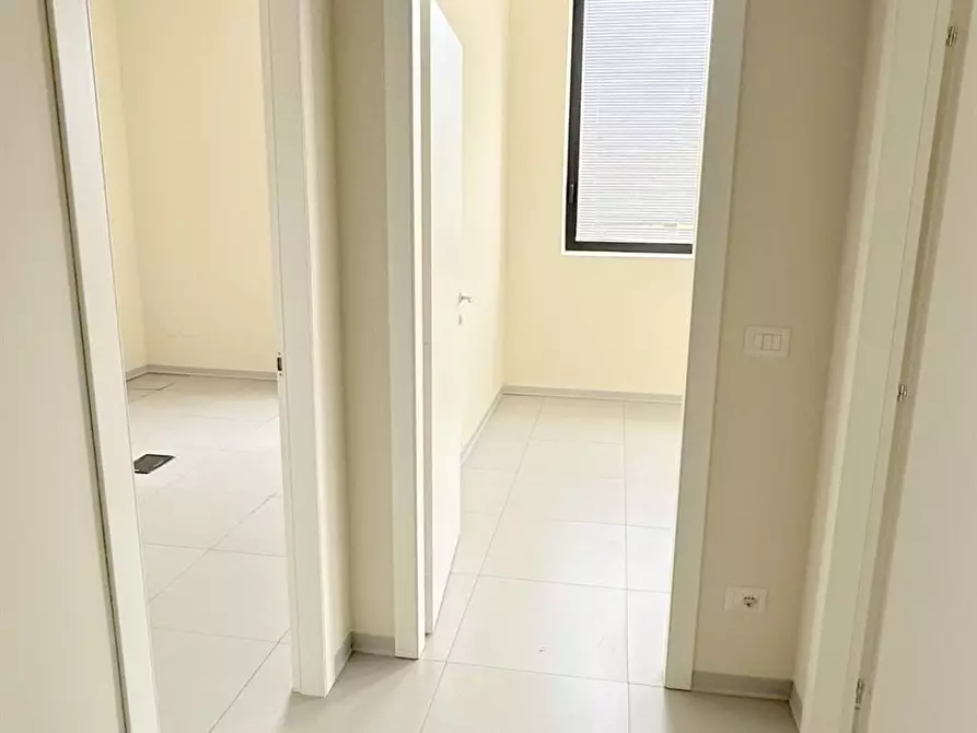 Immagine 2 di Ufficio in affitto  in via Archimede 42 a Agrate Brianza