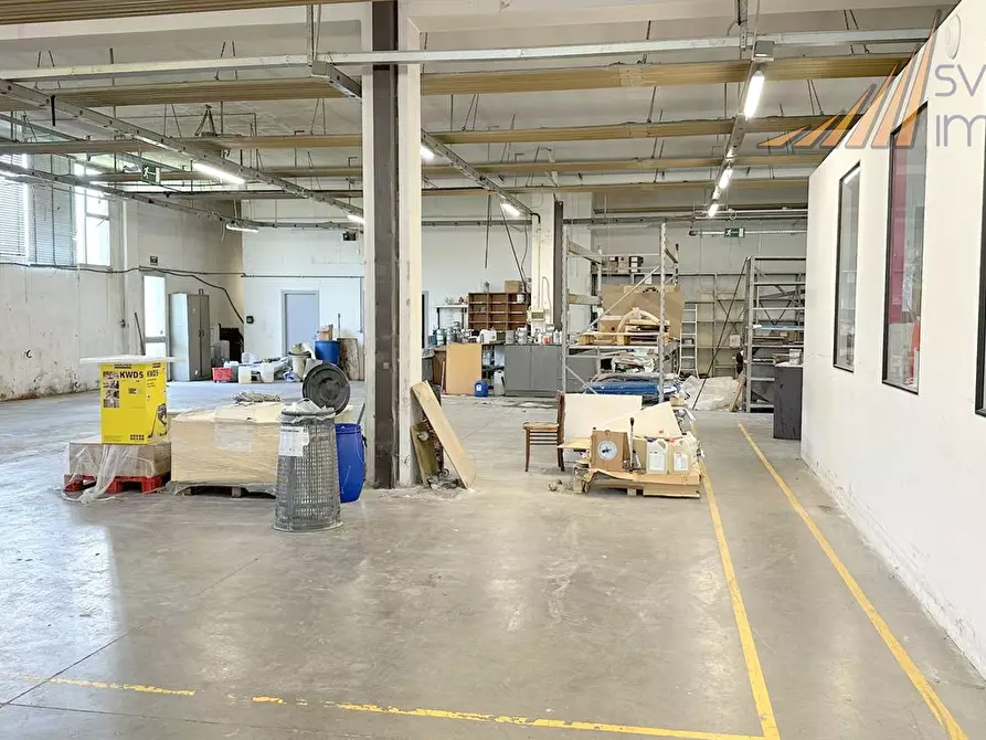 Immagine 9 di Capannone industriale in vendita  in via del Parco 29 a Gorgonzola