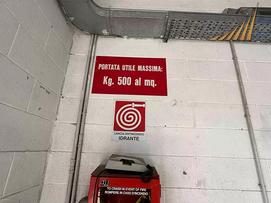 Immagine 8 di Capannone industriale in affitto  in VIA STOCCOLMA 30 a Seregno