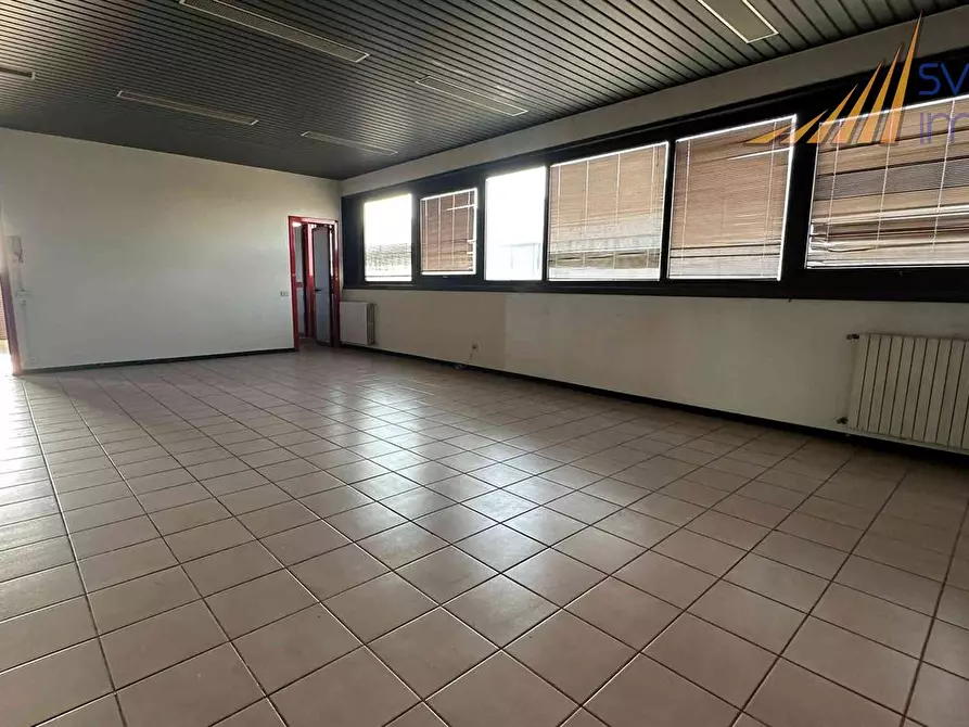 Immagine 3 di Capannone industriale in affitto  in VIA STOCCOLMA 30 a Seregno