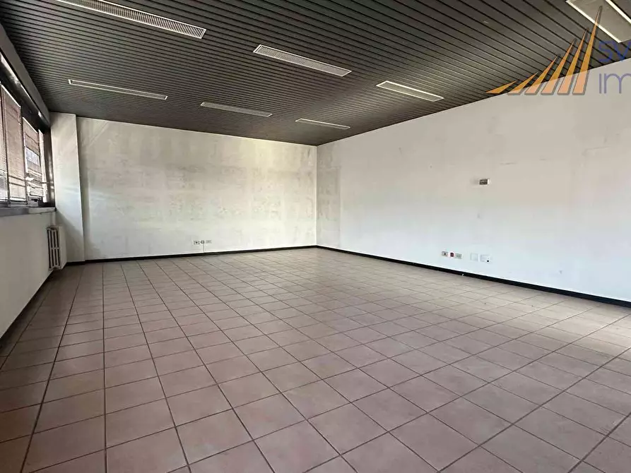 Immagine 4 di Capannone industriale in affitto  in VIA STOCCOLMA 30 a Seregno