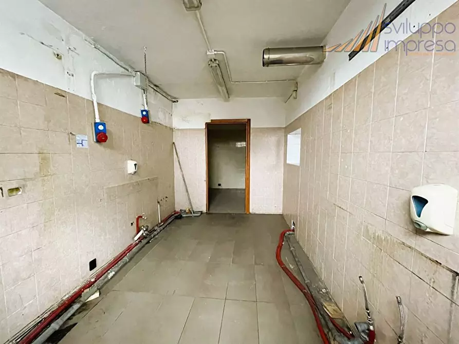 Immagine 9 di Capannone industriale in vendita  in via Leonardo da Vinci 40 a Senago
