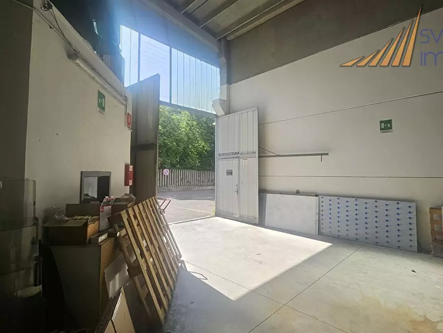 Immagine 3 di Capannone industriale in vendita  in Via Cascina Crivella 18 a Vimodrone