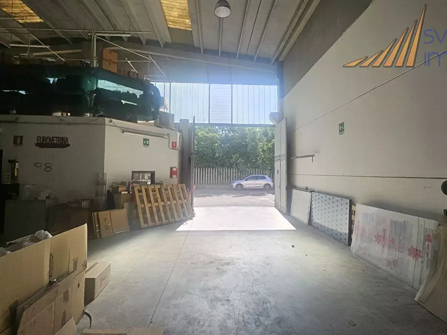 Immagine 5 di Capannone industriale in vendita  in Via Cascina Crivella 18 a Vimodrone