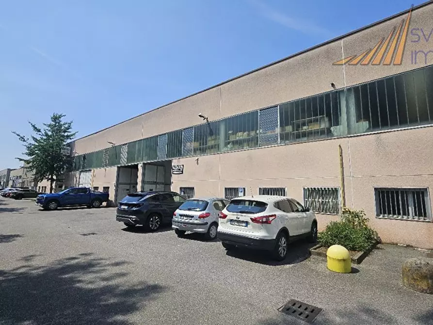 Immagine 2 di Capannone industriale in vendita  in Via Cascina Crivella 18 a Vimodrone