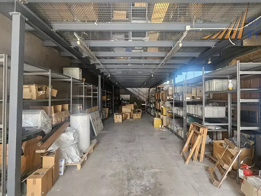 Immagine 4 di Capannone industriale in vendita  in Via Cascina Crivella 18 a Vimodrone