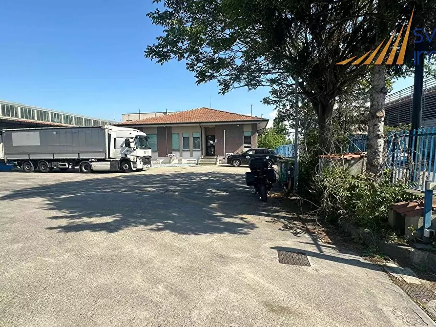Immagine 6 di Capannone industriale in vendita  in Via Umbria a Segrate