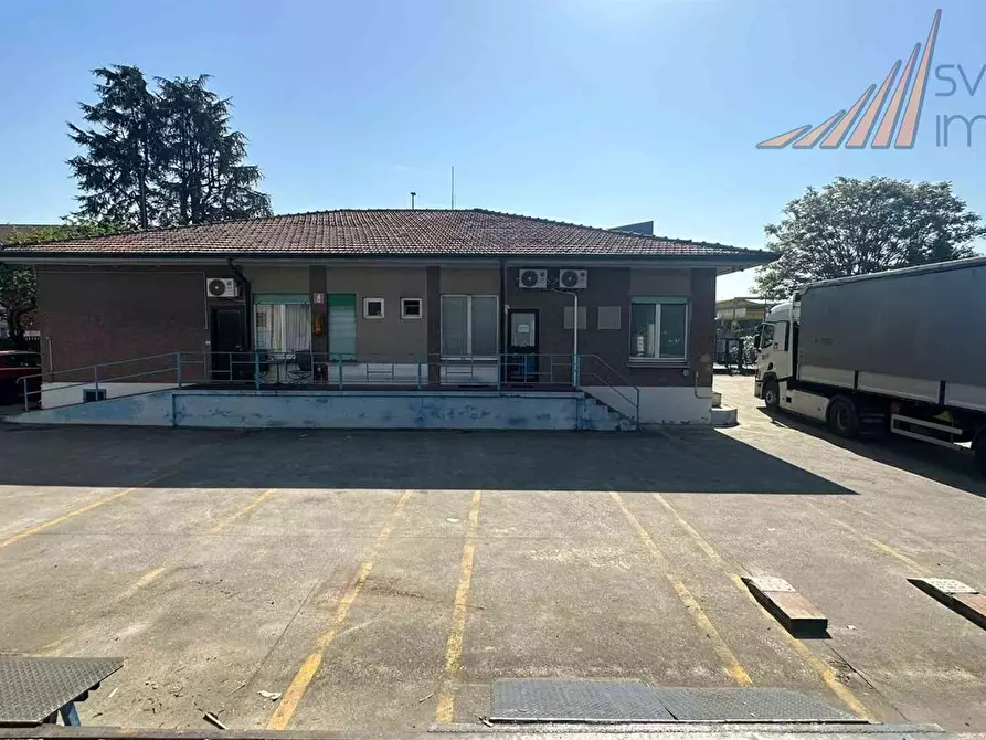 Immagine 1 di Capannone industriale in vendita  in Via Umbria a Segrate