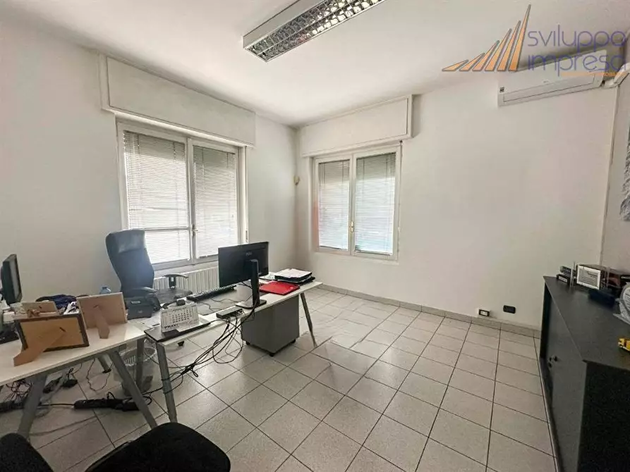 Immagine 1 di Capannone industriale in vendita  in Via Umbria a Segrate