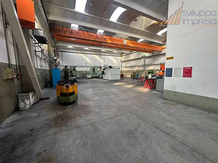 Immagine 8 di Capannone industriale in vendita  in via Carlo Porta 7 a Sovico