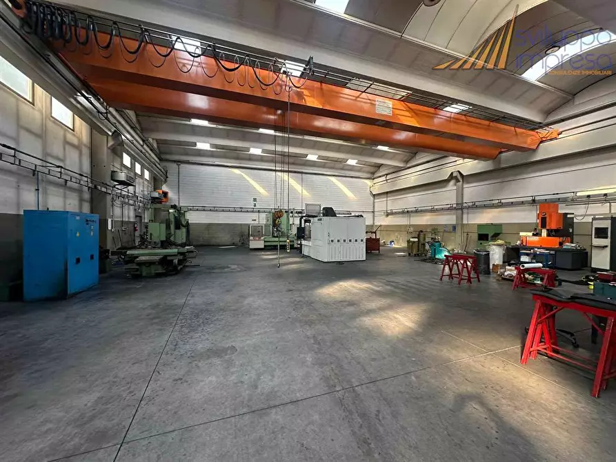 Immagine 5 di Capannone industriale in vendita  in via Carlo Porta 7 a Sovico
