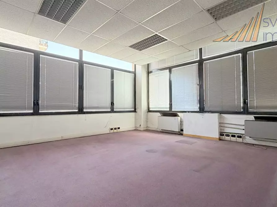 Immagine 1 di Ufficio in affitto  in viale brianza 20 a Cinisello Balsamo