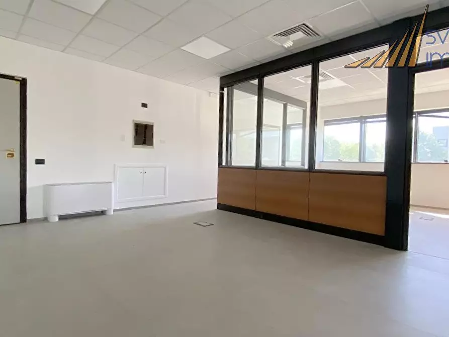 Immagine 4 di Ufficio in affitto  in via galileo galilei 47 a Cinisello Balsamo
