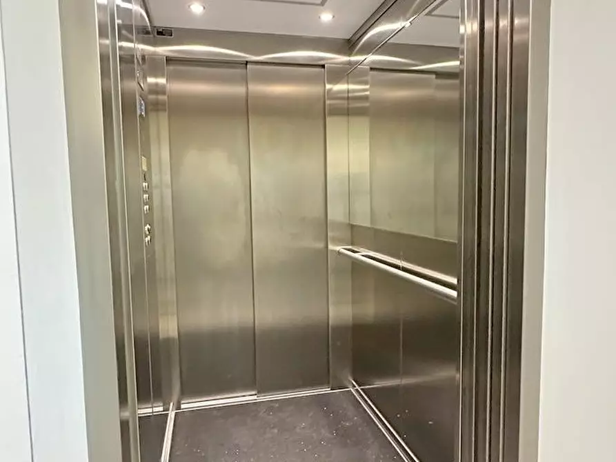 Immagine 8 di Ufficio in affitto  in via galileo galilei 47 a Cinisello Balsamo