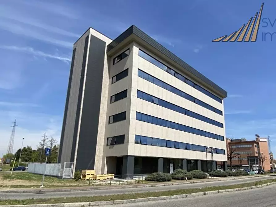 Immagine 5 di Ufficio in affitto  in via galileo galilei 47 a Cinisello Balsamo