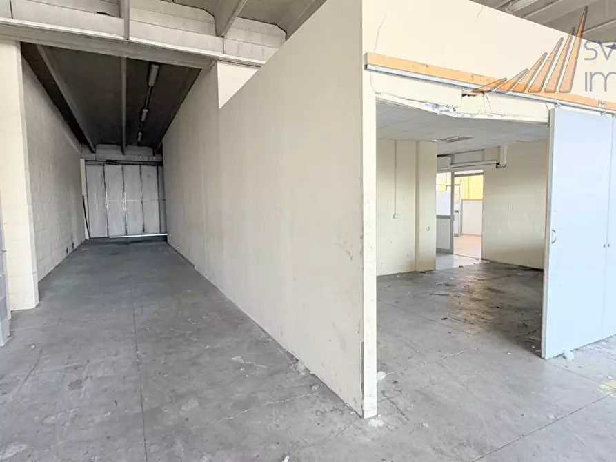Immagine 2 di Capannone industriale in vendita  in via carlo porta 18 a Gorgonzola