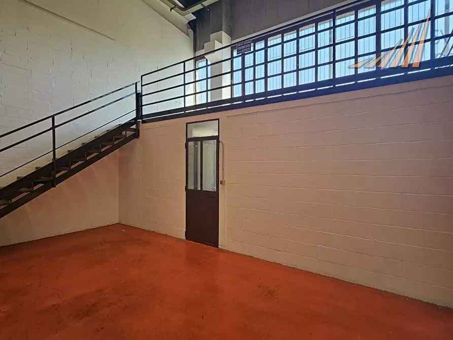 Immagine 5 di Capannone industriale in affitto  in Via Fratelli Bandiera 17 a Carugate