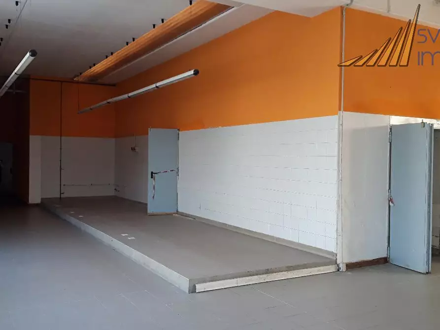 Immagine 4 di Laboratorio in affitto  in via Galilei 2 a Pessano Con Bornago