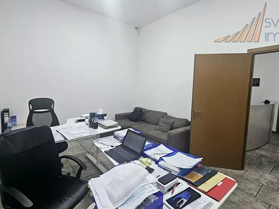 Immagine 1 di Ufficio in vendita  in Piazza Don Mapelli a Sesto San Giovanni