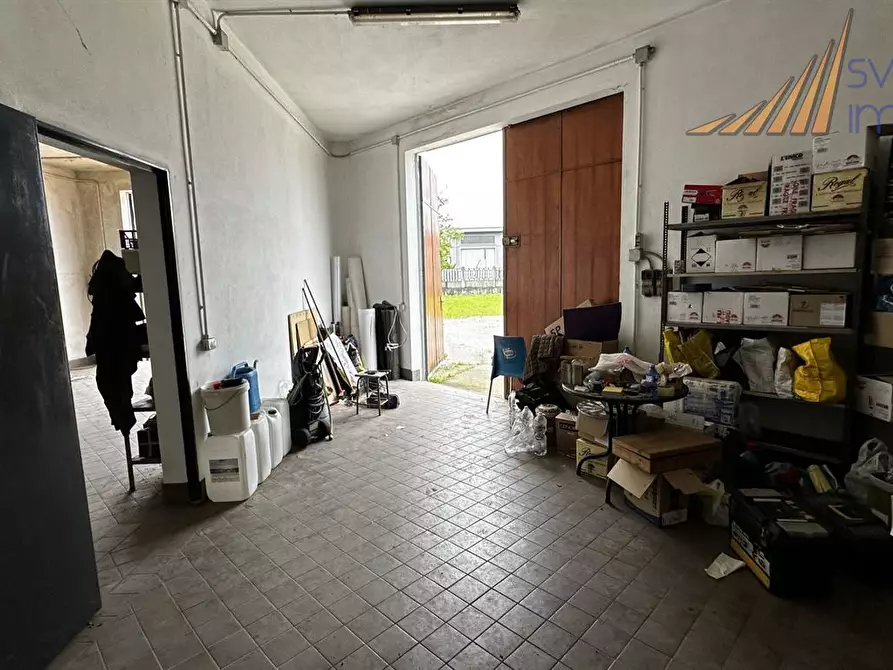 Immagine 3 di Terreno industriale in vendita  in via primo villa 6/B a Burago Di Molgora