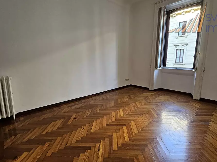 Immagine 8 di Ufficio in affitto  in Via San Gregorio 53 a Milano