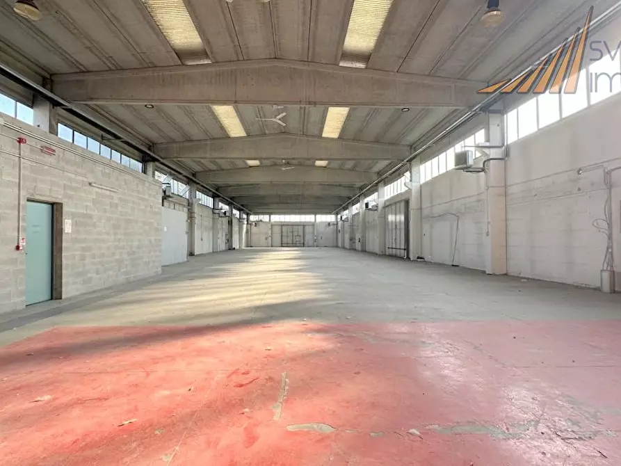 Immagine 3 di Capannone industriale in affitto  in via Sirtori 34 a Rho