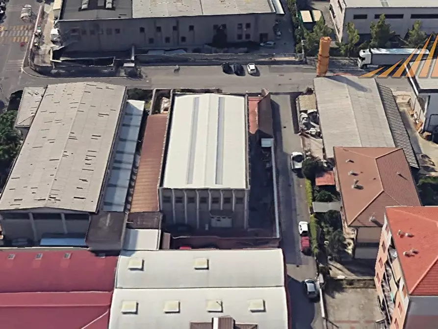 Immagine 3 di Capannone industriale in vendita  in via Bruno Giordano / via Meucci 12 a Nova Milanese