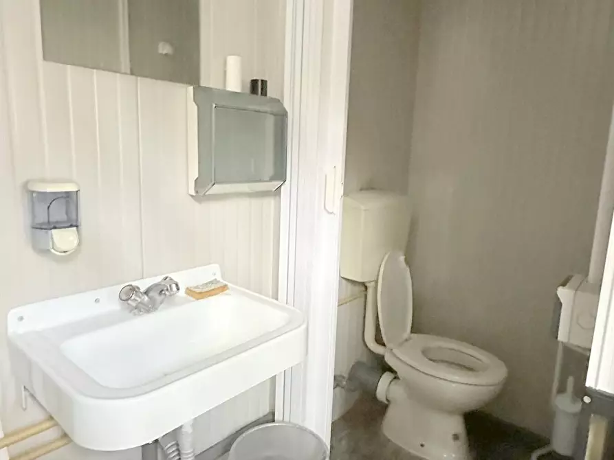 Immagine 4 di Capannone industriale in vendita  in via Cesare Battisti 112 a Arcore