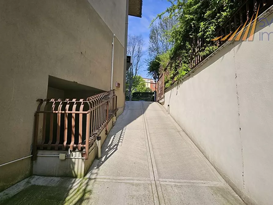 Immagine 8 di Negozio in affitto  in Viale Marelli 1 a Sesto San Giovanni