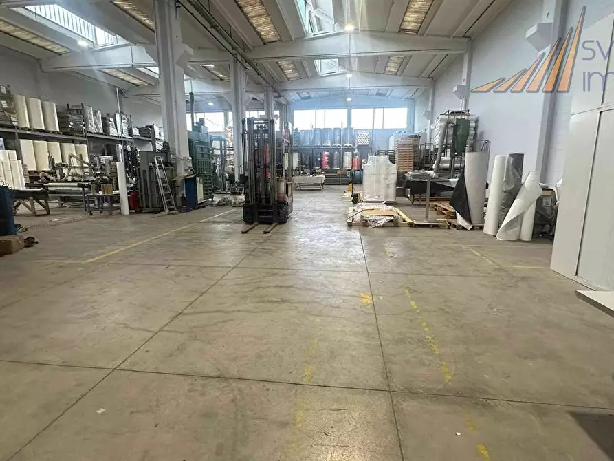 Immagine 1 di Capannone industriale in affitto  in Via Umberto Boccioni 3 a Monza