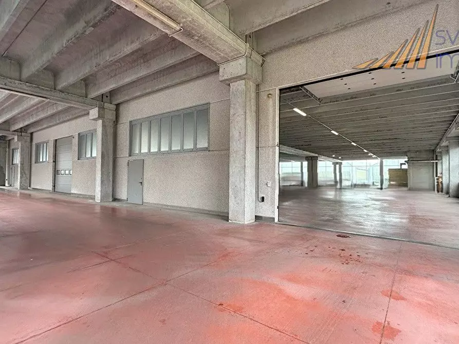 Immagine 4 di Capannone industriale in affitto  in Via Fulvio Testi 326 a Milano