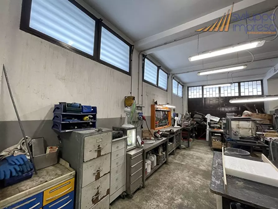 Immagine 1 di Capannone industriale in vendita  in Via Luigi Cadorna 35 a Cormano