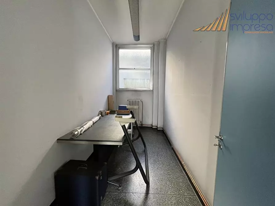 Immagine 1 di Ufficio in vendita  in via Cimabue 6 a Cormano