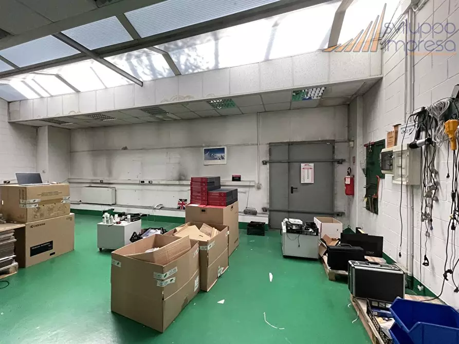 Immagine 7 di Capannone industriale in vendita  in via Dell'Artigianato 17 a Senago