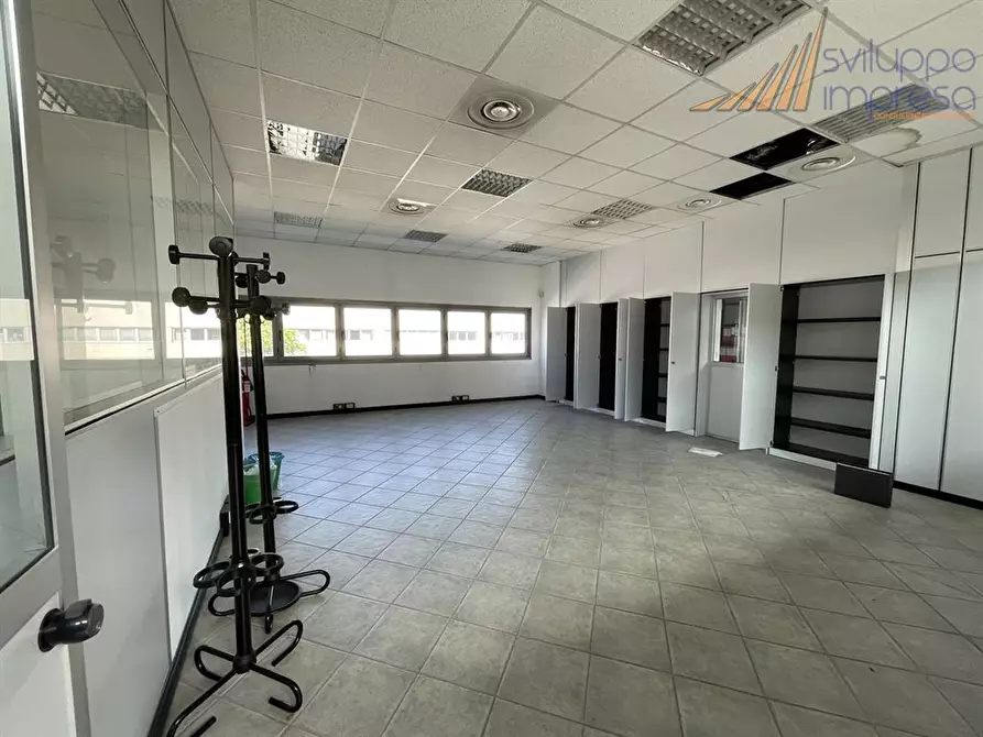 Immagine 1 di Capannone industriale in vendita  in via Dell'Artigianato 17 a Senago