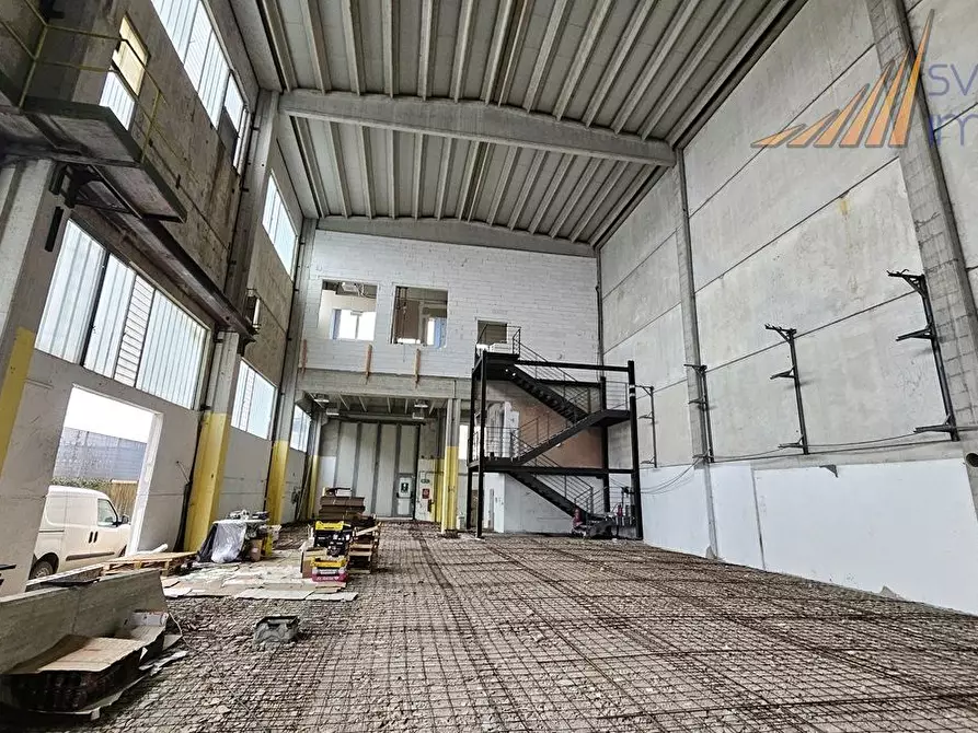 Immagine 9 di Capannone industriale in vendita  in Via Pier Francesco Moia 127 a Brugherio