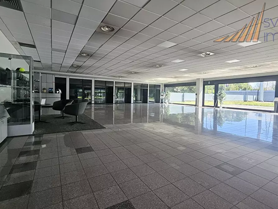 Immagine 6 di Capannone industriale in affitto  in Via Grazia Deledda 15 a Pioltello