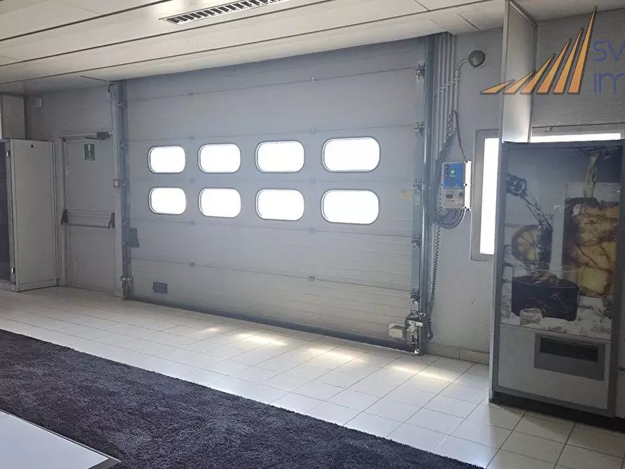 Immagine 4 di Capannone industriale in affitto  in Via Grazia Deledda 15 a Pioltello