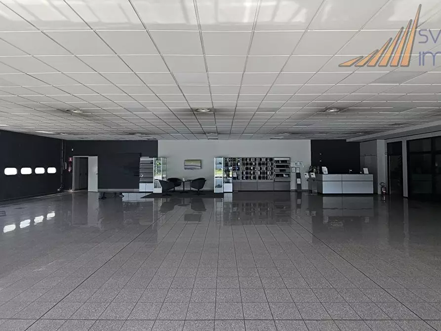 Immagine 9 di Capannone industriale in affitto  in Via Grazia Deledda 15 a Pioltello