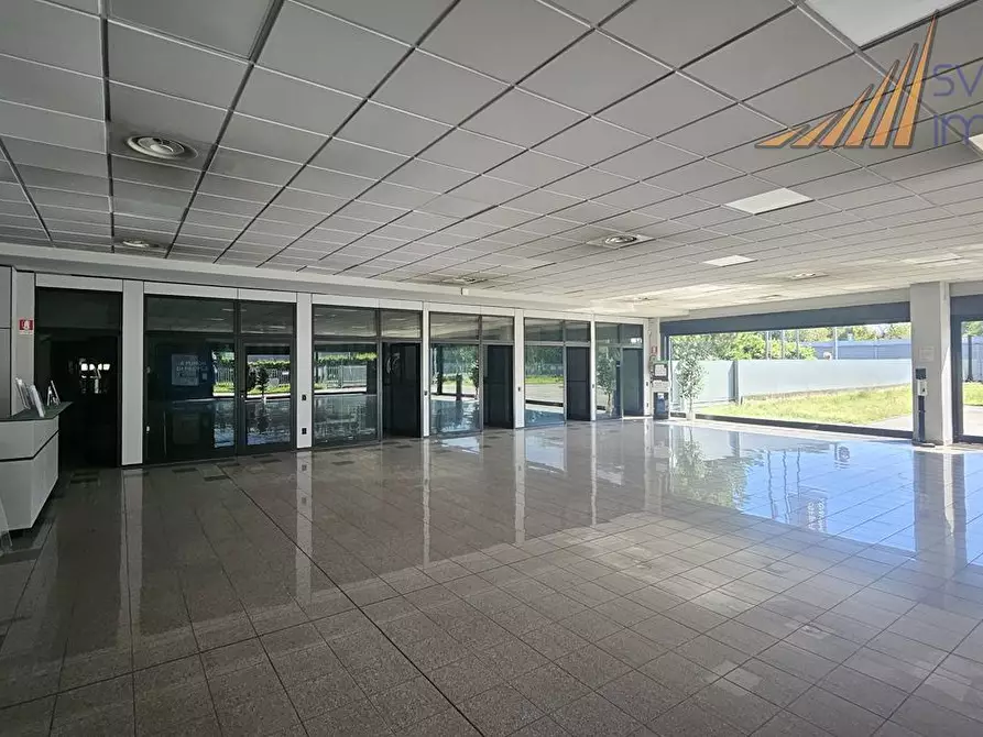 Immagine 8 di Capannone industriale in affitto  in Via Grazia Deledda 15 a Pioltello