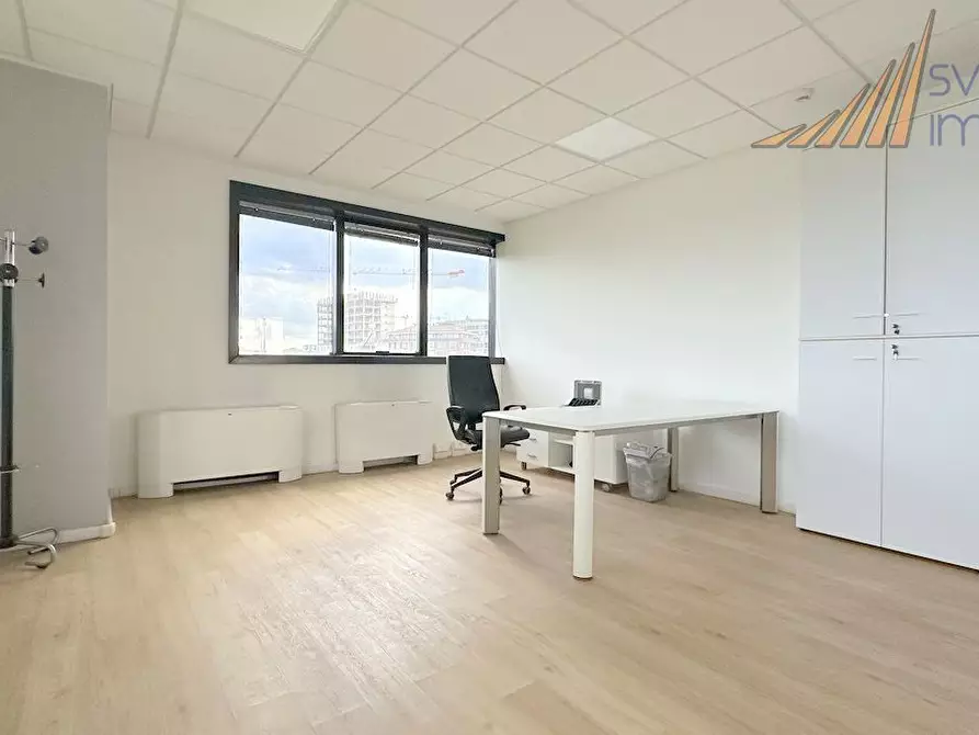 Immagine 8 di Ufficio in affitto  in via Milanese 20 a Sesto San Giovanni