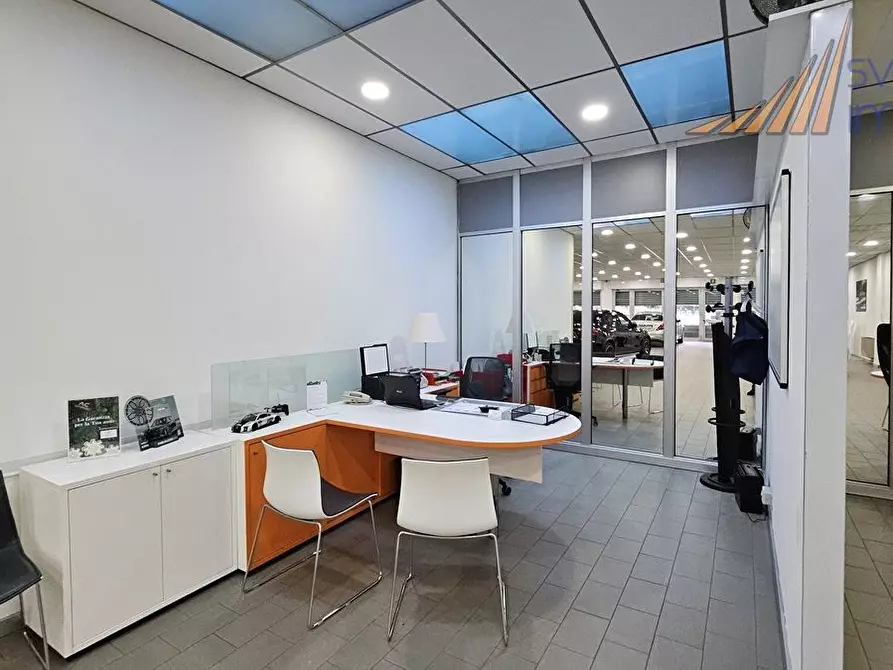 Immagine 3 di Capannone industriale in vendita  in VIA FRATELLI CASIRAGHI 237 a Sesto San Giovanni