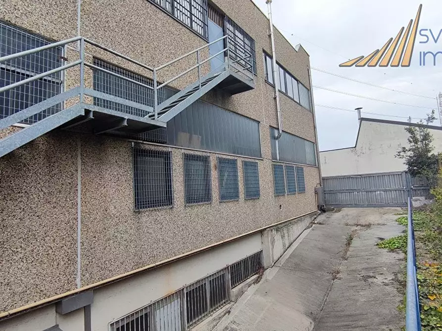 Immagine 3 di Capannone industriale in affitto  in Via Casignolo 54 a Cinisello Balsamo