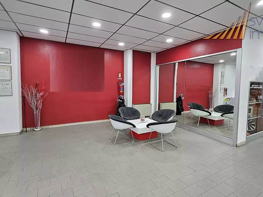 Immagine 7 di Negozio in vendita  in VIA FRATELLI CASIRAGHI 237 a Sesto San Giovanni