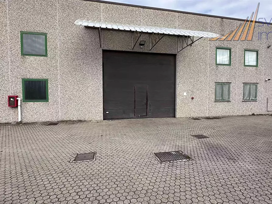 Immagine 5 di Capannone industriale in affitto  in VIA VIGNONE 53 a Seveso