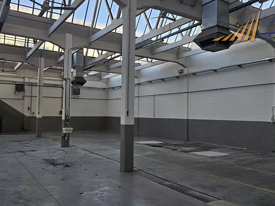 Immagine 8 di Capannone industriale in affitto  in Viale Rimembranze 54 a Sesto San Giovanni