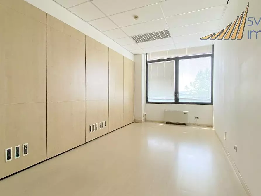 Immagine 2 di Ufficio in affitto  in viale brianza 20 a Cinisello Balsamo